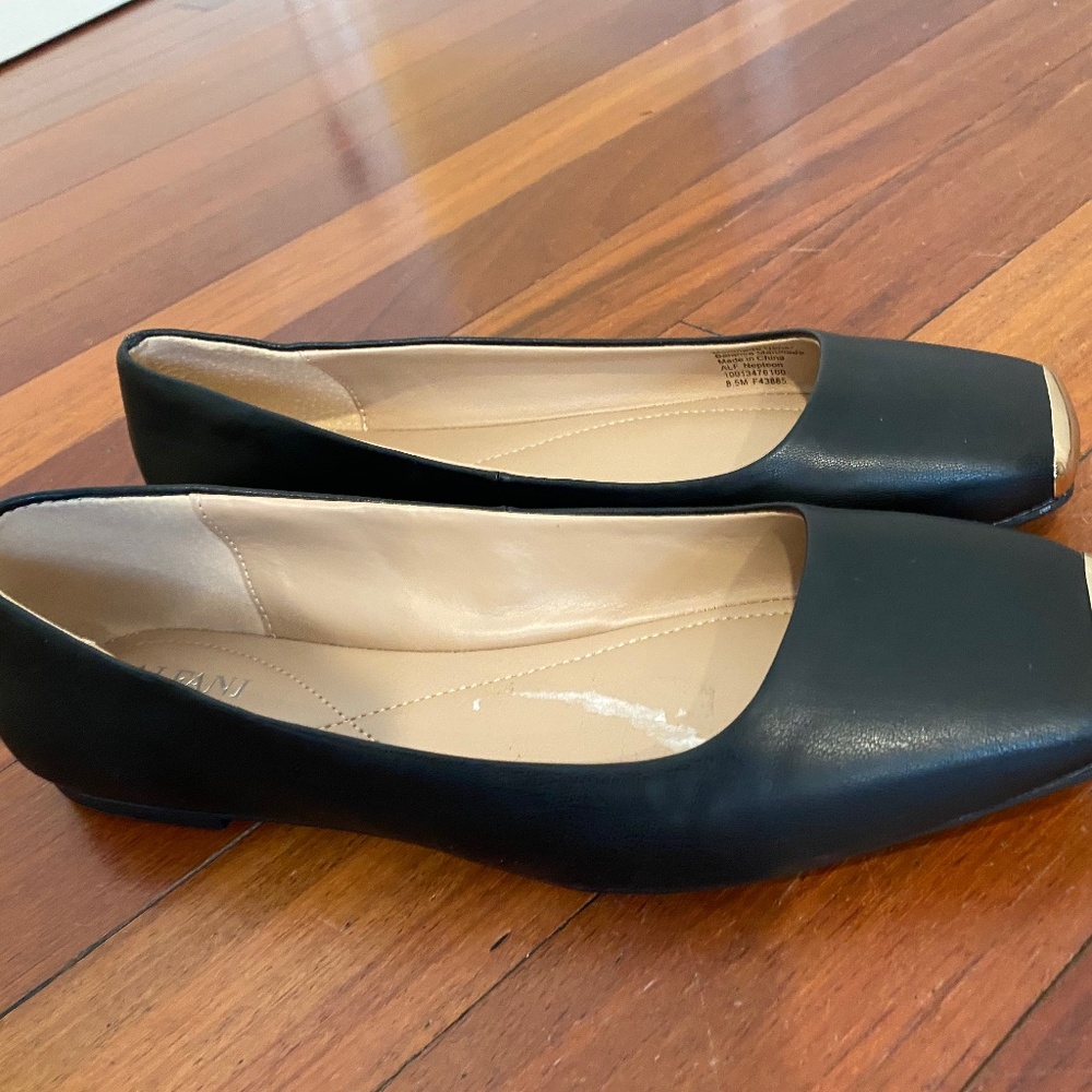 Alfani Step Flex Womens Black Leather Neptoon Gold Square Top Flats Size 8.5